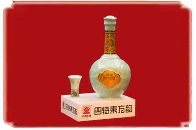 扬州烟酒回收四特酒.jpg